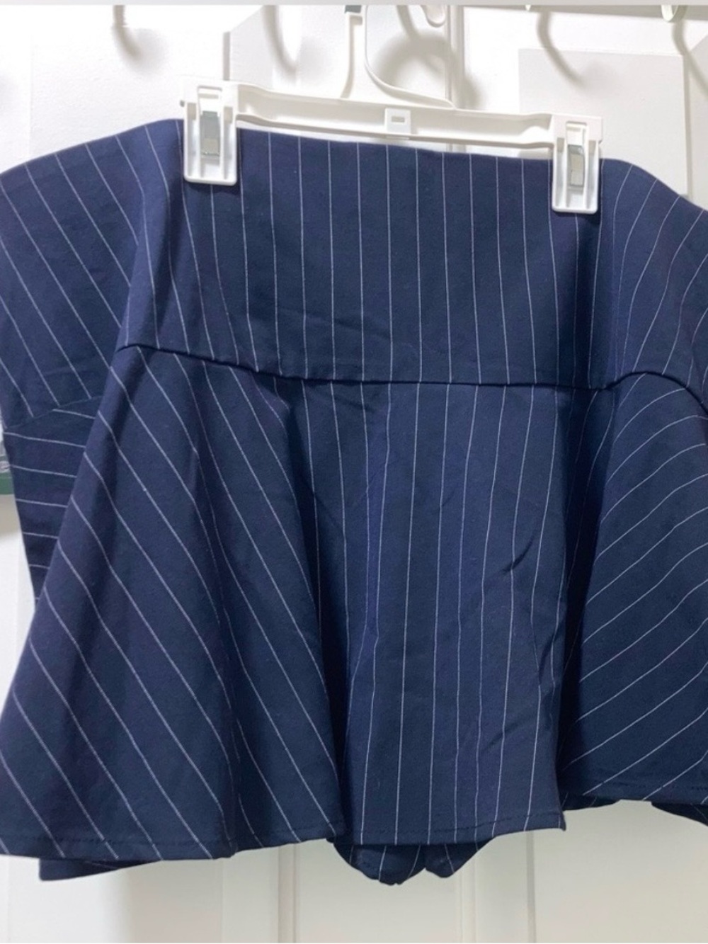 Womens Wild Fable Pinstripe Skort zipper on side Size 1X new - Picture 3 of 3